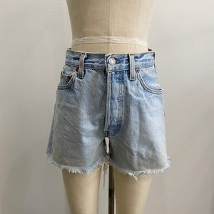 Vintage Levi’s 501 cutoff shorts